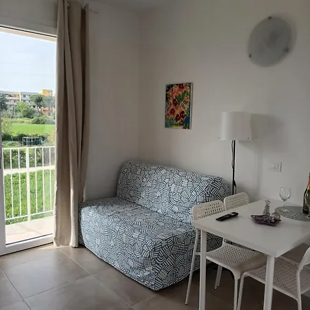 公寓 Bouganville B B &b 西维尔诺瓦·马尔凯